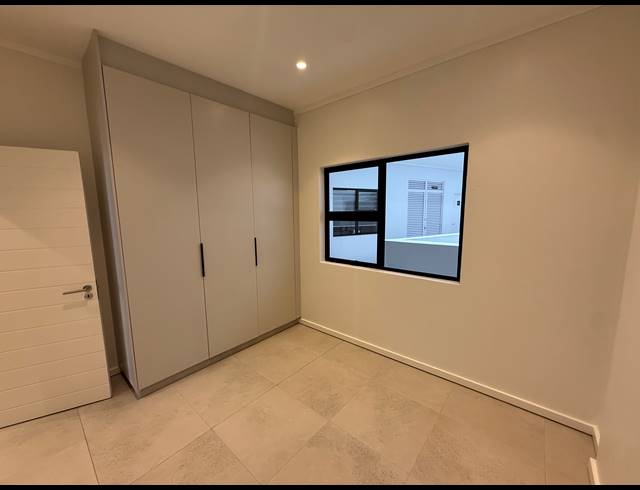 2 BEDROOM APARTMENT TO LET IN UMHLANGA RIDGESIDE
